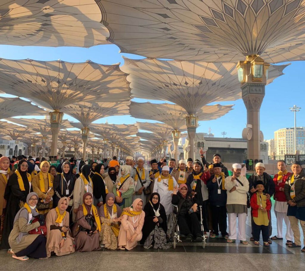 umroh haji travel jannah firdaus masjid nabawi madinah
