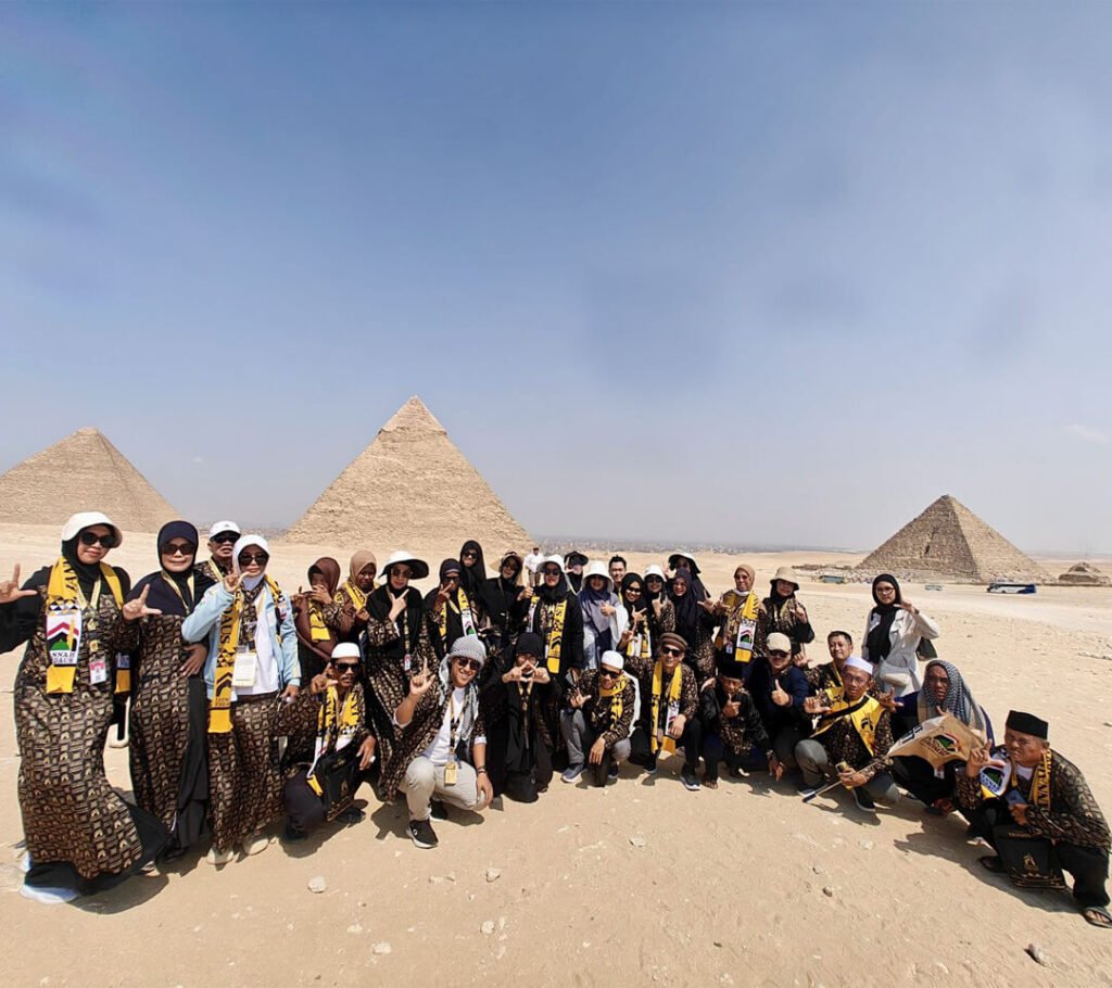 umroh haji travel jannah firdaus pyramid giza